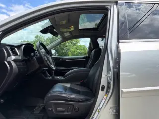 Toyota Highlander 2019