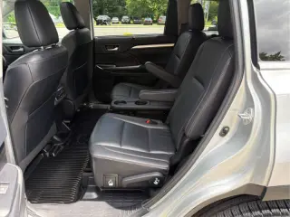 Toyota Highlander 2019