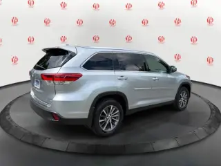 Toyota Highlander 2019