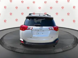 Toyota RAV4 2014