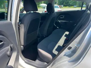 Kia Rio 2015