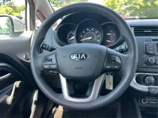 Kia Rio 2015