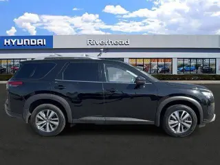 Nissan Pathfinder 2023 AWD SL 4dr SUV