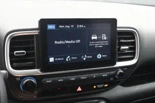 Hyundai VENUE 2023 SEL 4dr Crossover