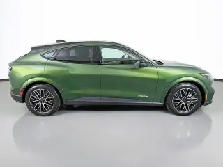 Ford Mustang Mach-E 2025 AWD Premium 4dr SUV