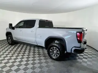 GMC Sierra 1500 2024 4x4 AT4 4dr Crew Cab 6.6 ft. SB