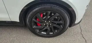 Land Rover Discovery 2021