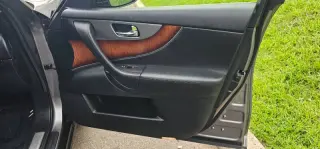 Infiniti FX35 2011