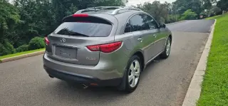 Infiniti FX35 2011