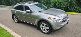 Infiniti FX35 2011