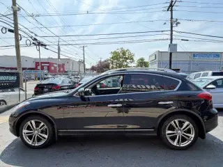 Infiniti EX35 2011