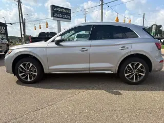 Audi Q5 2024 AWD quattro variante S línea Premium Plus 45 TFSI SUV de 4 puertas