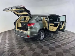 Toyota Highlander 2018