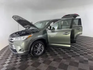 Toyota Highlander 2018