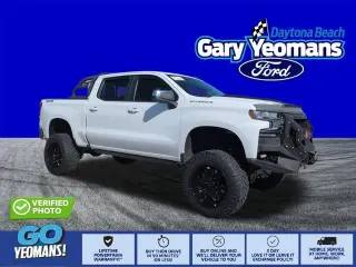 Chevrolet Silverado 1500 2020 4x4 LT 4 puertas Crew Cab 5.8 FT SB
