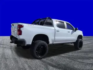 Chevrolet Silverado 1500 2020 4x4 LT 4 puertas Crew Cab 5.8 FT SB