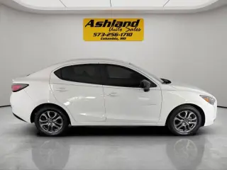Toyota Yaris 2019