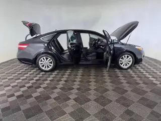 Toyota Avalon 2015
