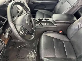 Toyota Avalon 2015