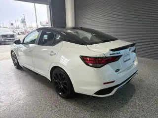 Nissan Sentra 2025 SR 4dr Sedán