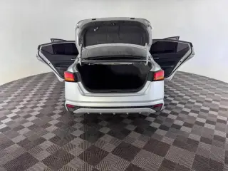 Nissan Altima 2020