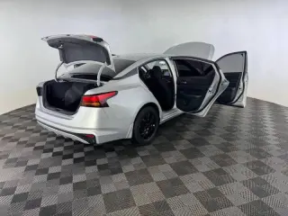 Nissan Altima 2020