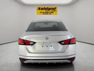 Nissan Altima 2020