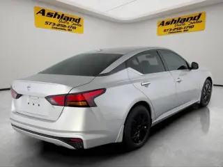 Nissan Altima 2020