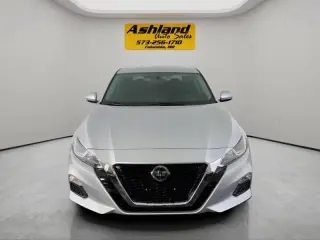 Nissan Altima 2020