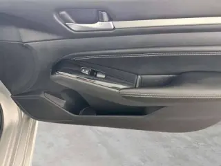 Nissan Altima 2021