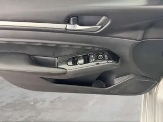 Nissan Altima 2021