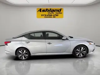 Nissan Altima 2021