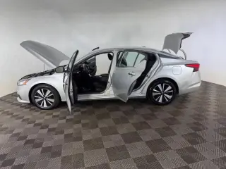 Nissan Altima 2021