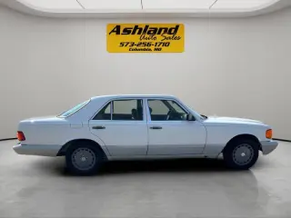 Clase 300 de Mercedes-Benz 1990