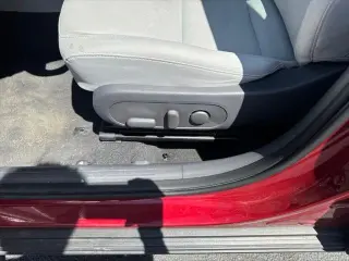 Hyundai KONA 2024 SEL 4dr Crossover