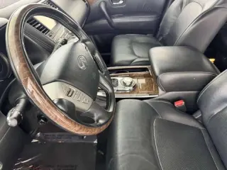 Infiniti QX80 2017
