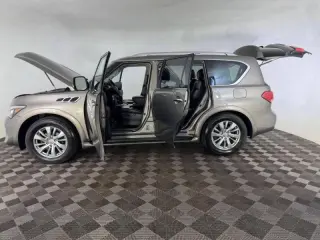 Infiniti QX80 2017