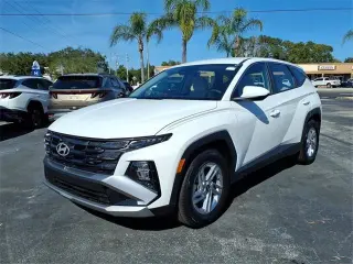 Hyundai TUCSON 2026 SE 4 SUV
