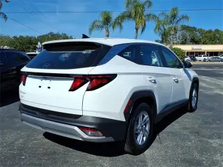 Hyundai TUCSON 2026 SE 4 SUV