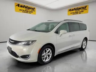 Chrysler Pacifica 2017