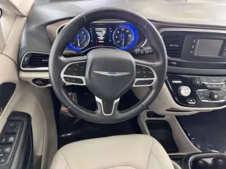 Chrysler Pacifica 2017