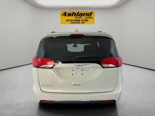 Chrysler Pacifica 2017