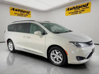 Chrysler Pacifica 2017