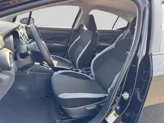 Nissan Versa 2025 S Sedán 4 puertas CVT