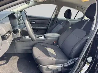 Nissan Sentra 2025 SV 4dr Sedán