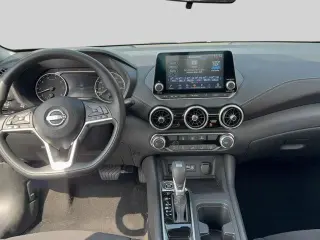 Nissan Sentra 2025 SV 4dr Sedán