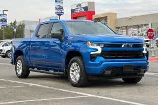 Chevrolet Silverado 1500 2023 4x4 RST 4dr Crew Cab 5.8 ft. SB
