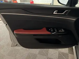 Kia K5 2025 AWD GT-Line Sedán de 4 puertas