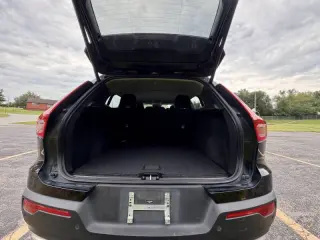 2023 Volvo XC40
