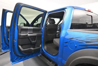 Ford F-150 2019 4x4 XLT 4puertas SuperCrew 5.5 pies sin tope